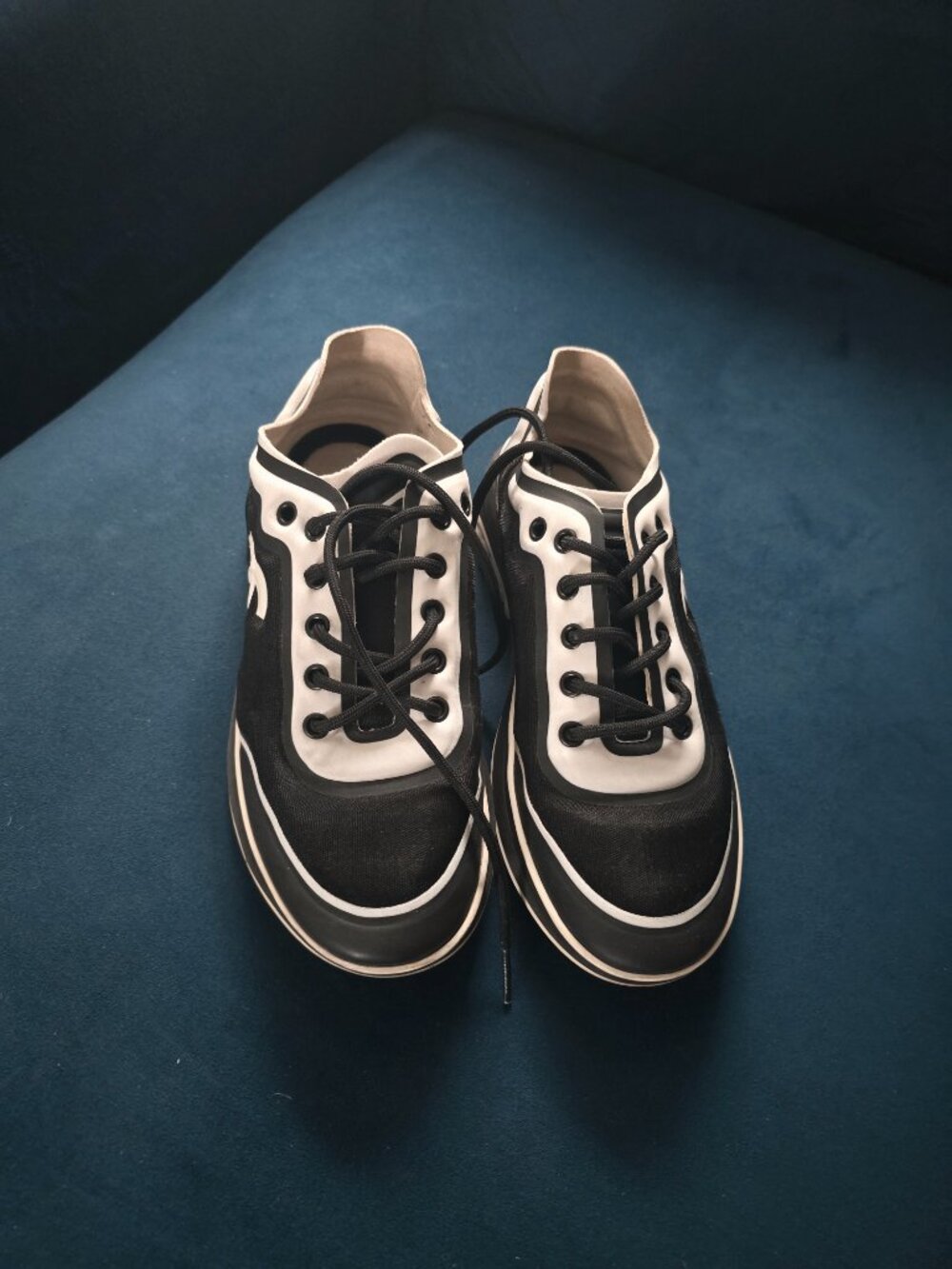 Chanel Women's Sneakers Black White G34763 Made in Italy